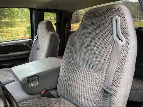 Used 2001 Dodge Ram 2500 Truck 4x4 Quad Cab image 9