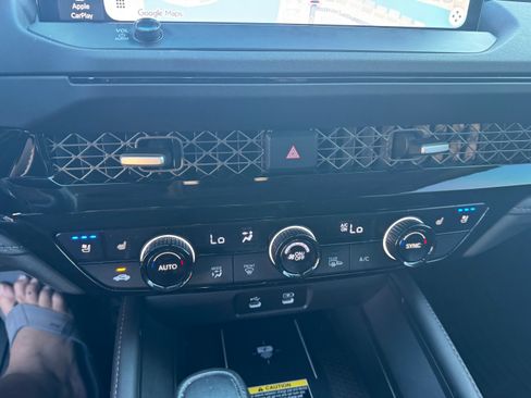 Used 2023 Honda Accord Touring image 8