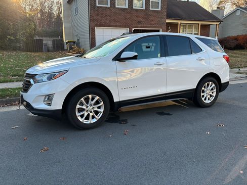 Used 2018 Chevrolet Equinox LT image 5