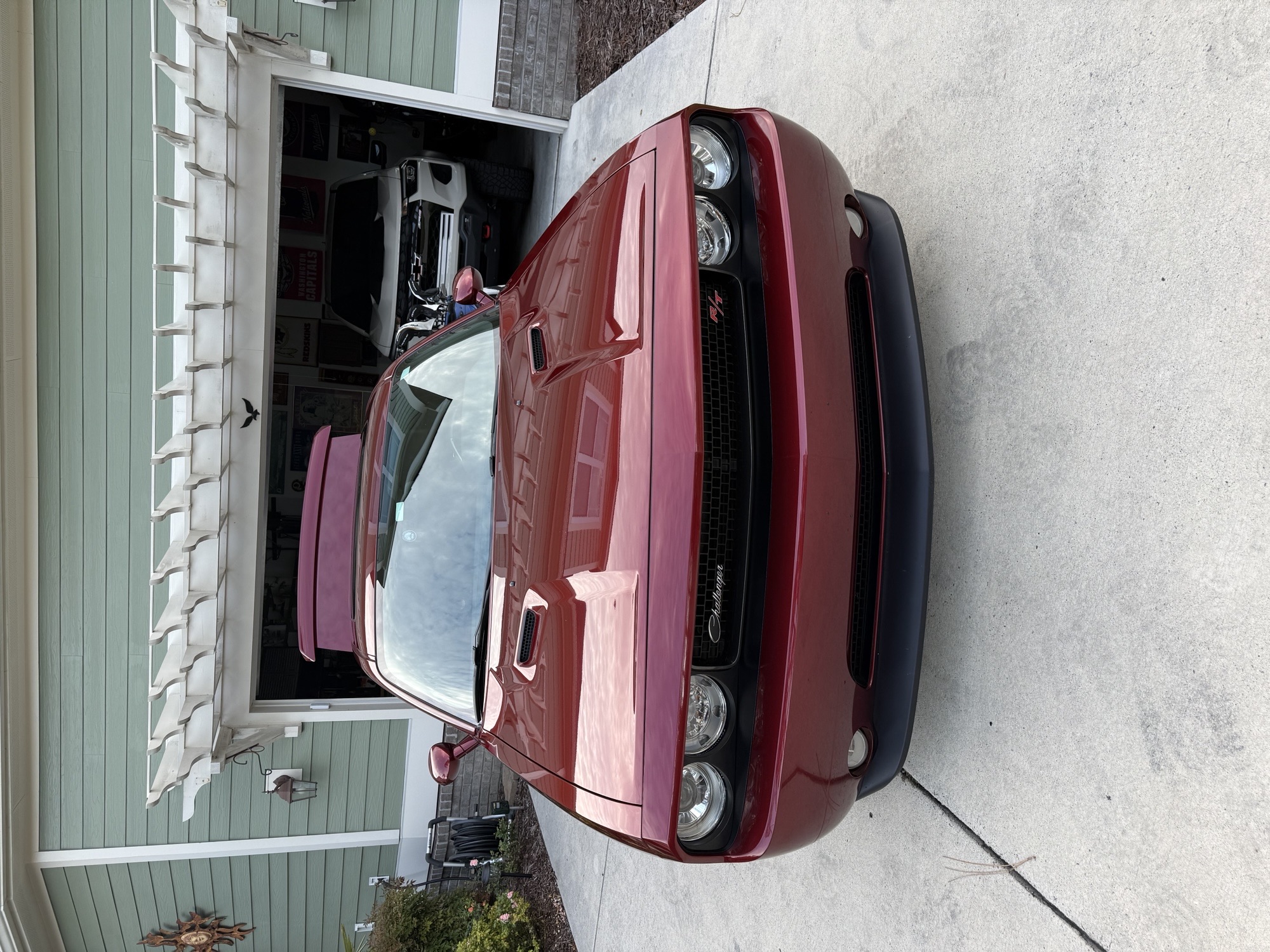Used 2014 Dodge Challenger R/T RWD image 10
