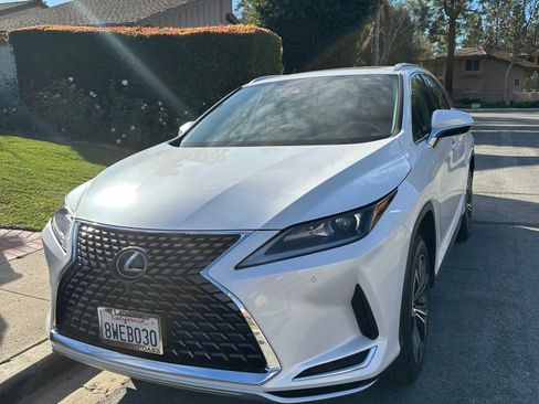 Used 2021 Lexus RX 350L FWD w/ Premium Package image 8