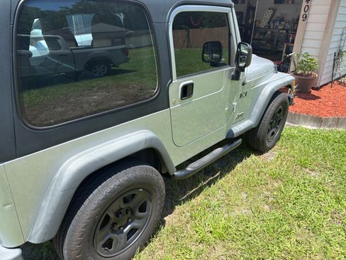 Used 2003 Jeep Wrangler X AWD/4WD image 5