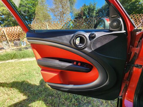 Used 2013 MINI Cooper Countryman S image 9