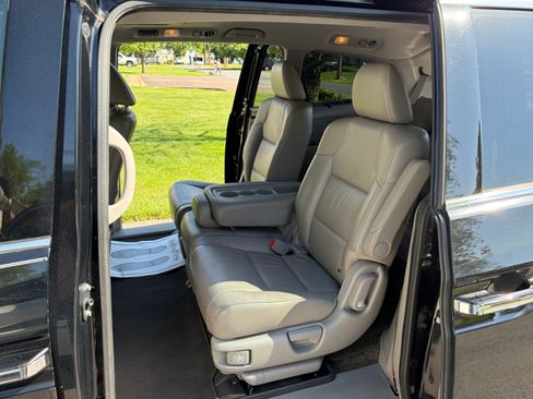 Used 2011 Honda Odyssey Touring image 21