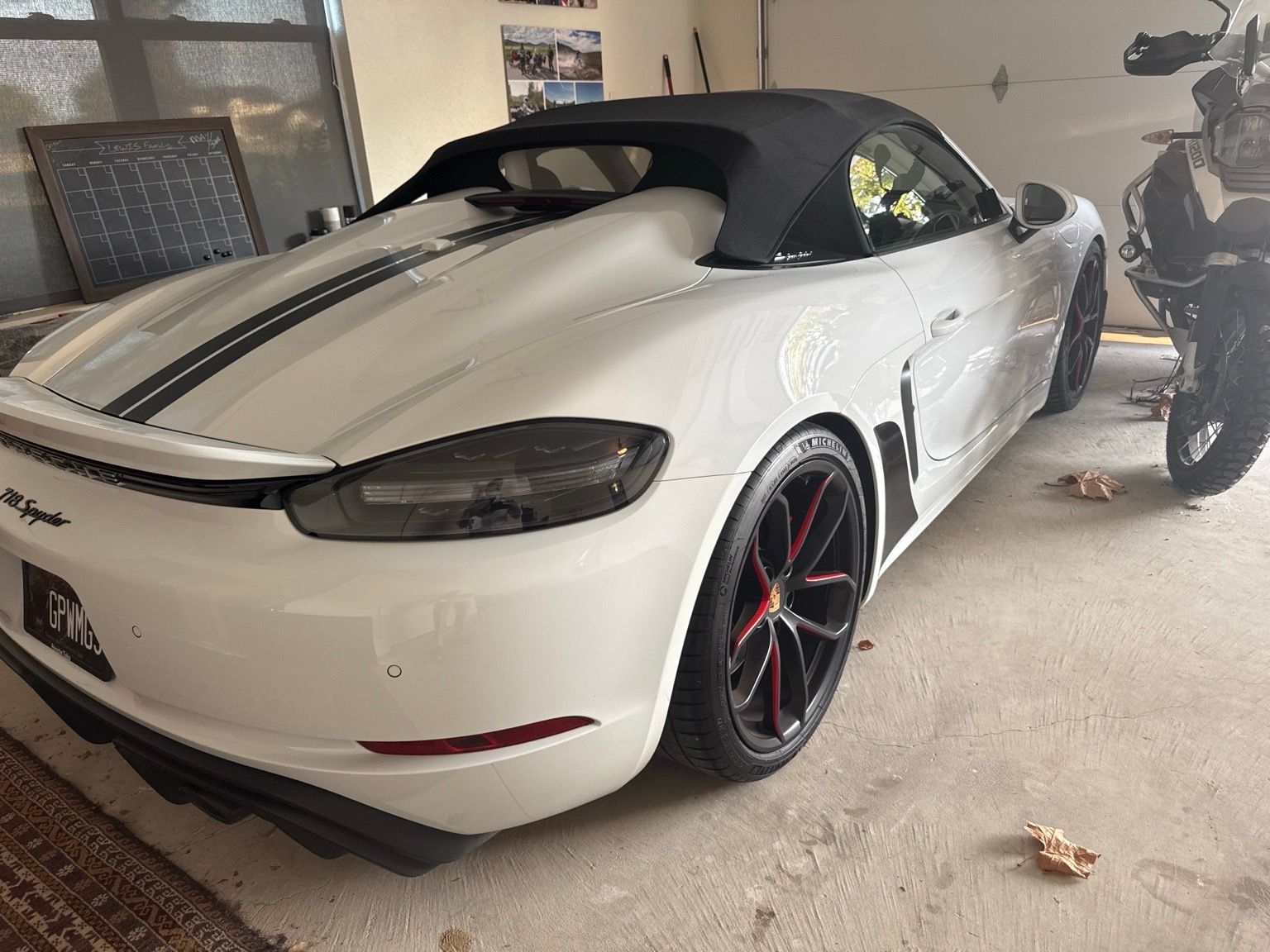 Used 2020 Porsche 718 Boxster Spyder RWD image 4