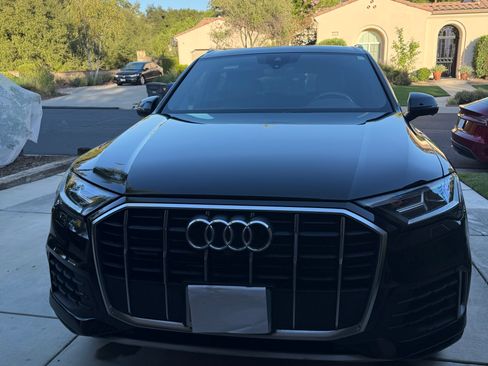 Used 2021 Audi Q7 2.0T Premium w/ Convenience Package AWD/4WD image 11