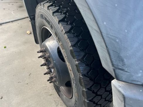 Used 2008 Ford F450 2WD Regular Cab Super Duty image 8