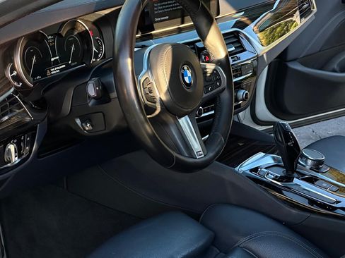 Used 2018 BMW 530e image 19