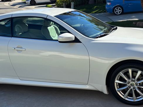 Used 2013 INFINITI G37 Sport w/ Premium Pkg image 10