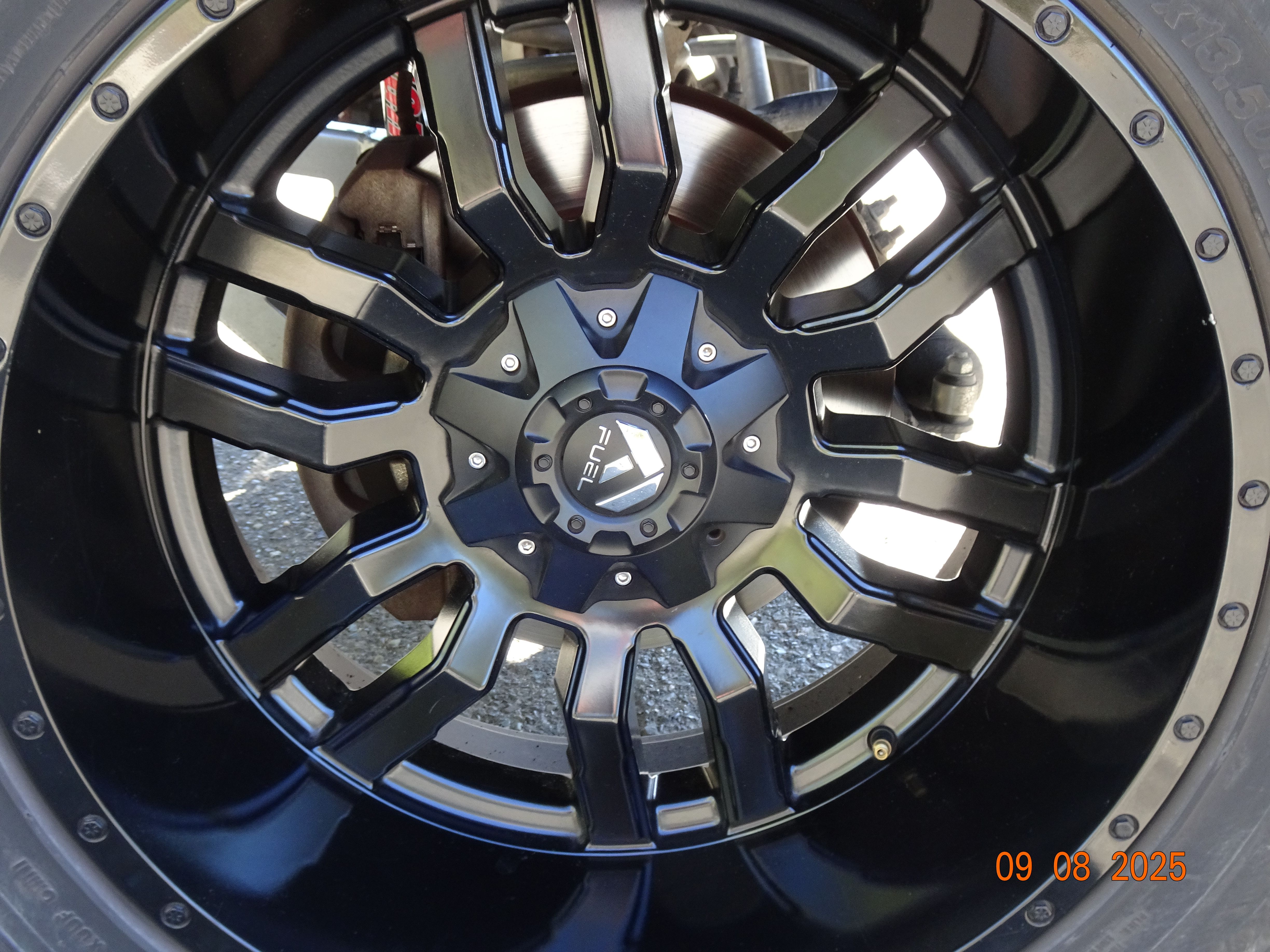 Used 2017 Ford F250 Lariat AWD/4WD image 6