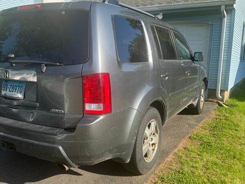 Used 2010 Honda Pilot EX-L image 4