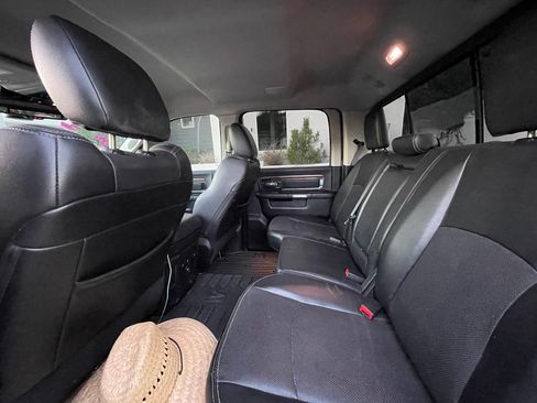 Used 2016 RAM 1500 Laramie w/ Convenience Group image 10