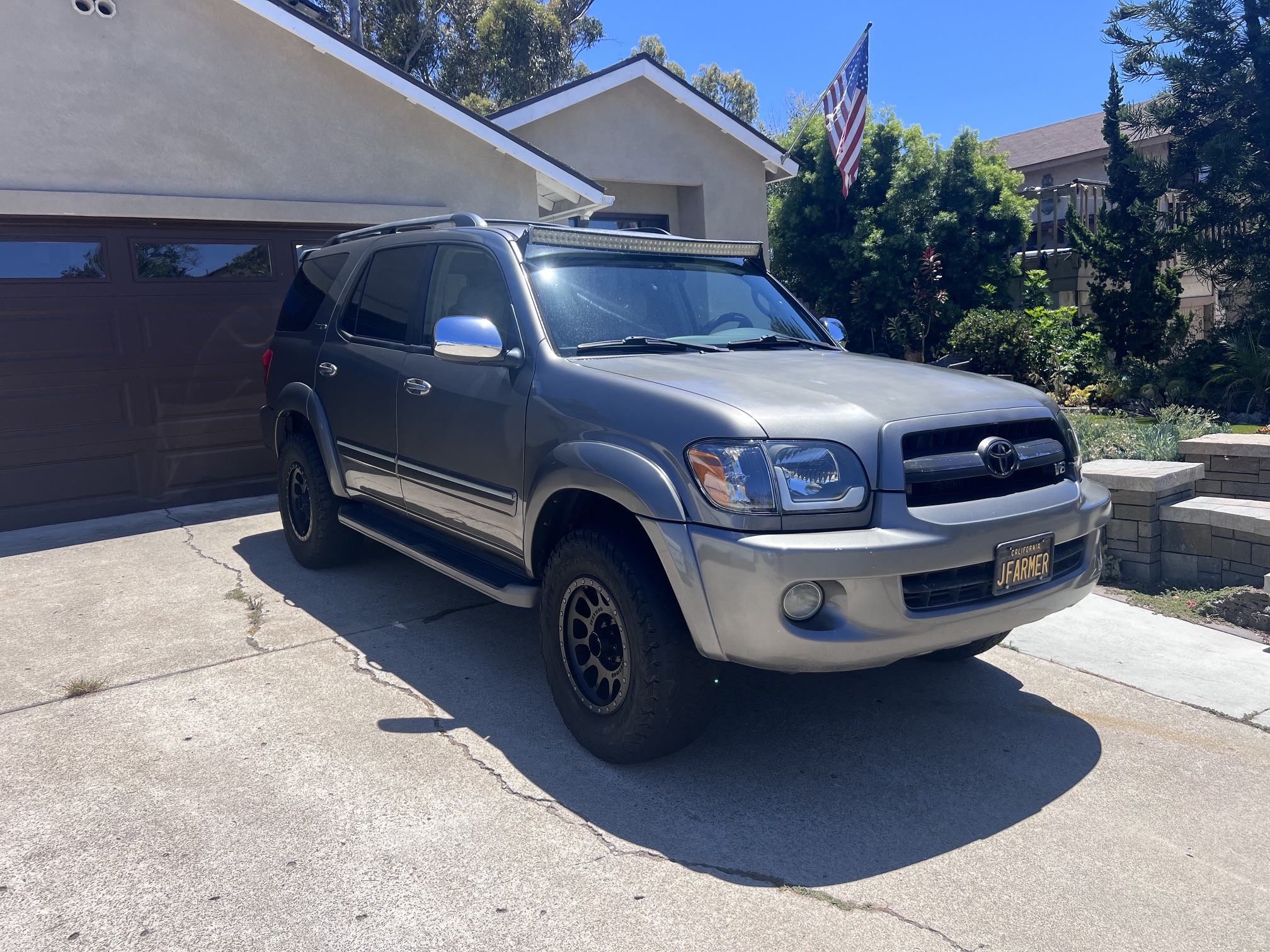 Used 2007 Toyota Sequoia Limited RWD image 4