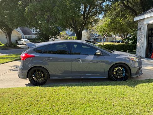 Used 2017 Ford Focus RS image 8