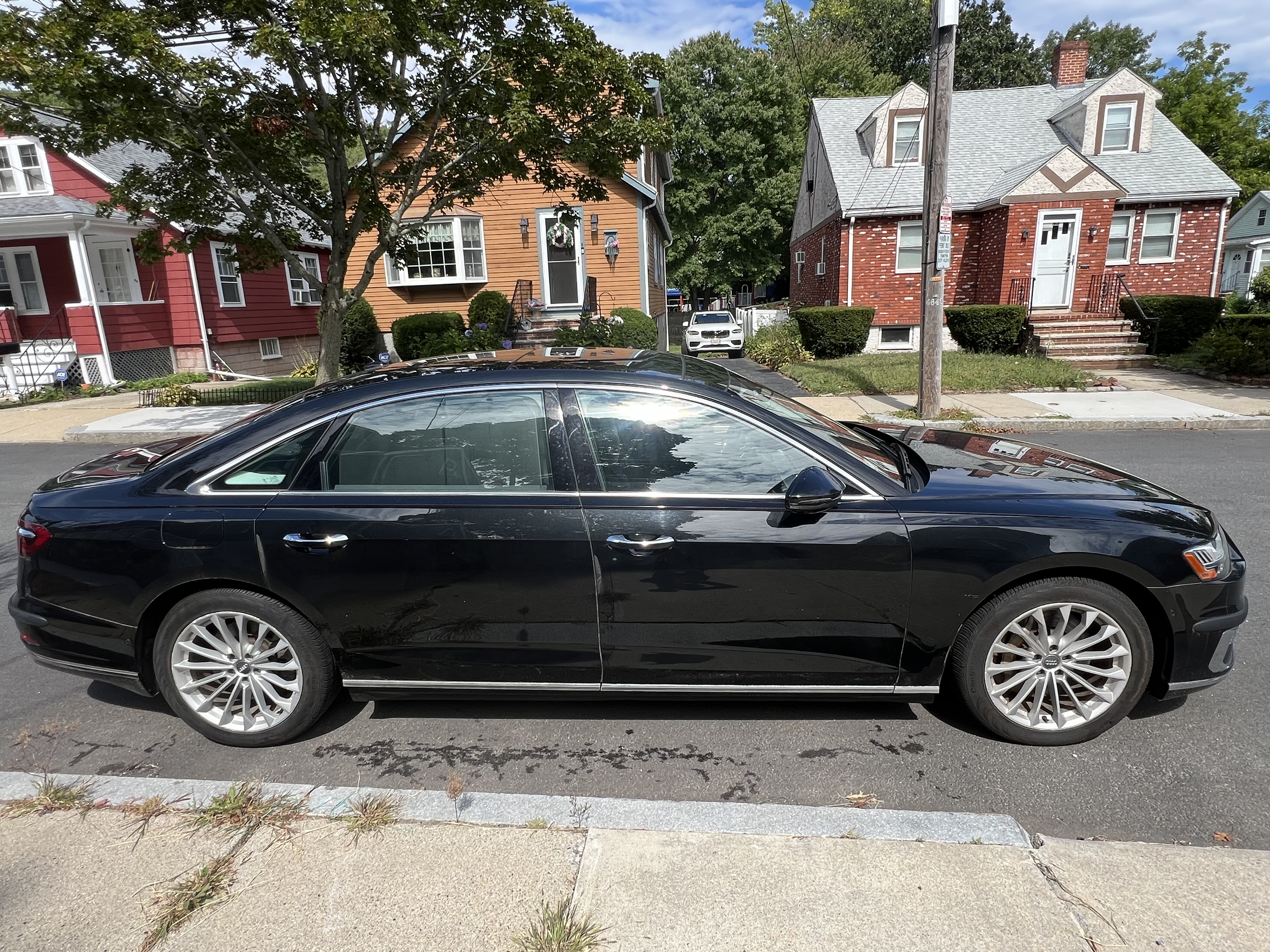 Used 2019 Audi A8 L 3.0T w/ Executive Package AWD/4WD image 10