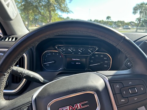 Used 2022 GMC Sierra 1500 SLT w/ SLT Premium Plus Package AWD/4WD image 17