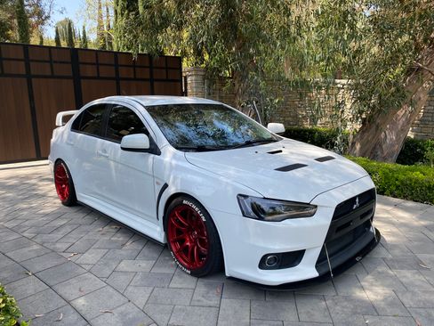 Used 2010 Mitsubishi Lancer Evolution GSR image 21