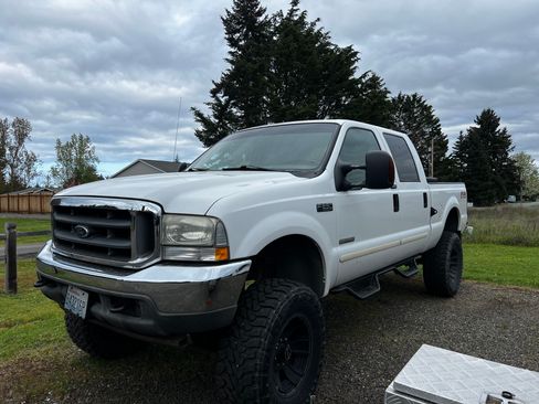 Used 2004 Ford F250 XL AWD/4WD image 1