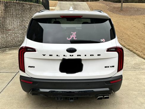 Used 2021 Kia Telluride EX w/ EX Premium Package image 5