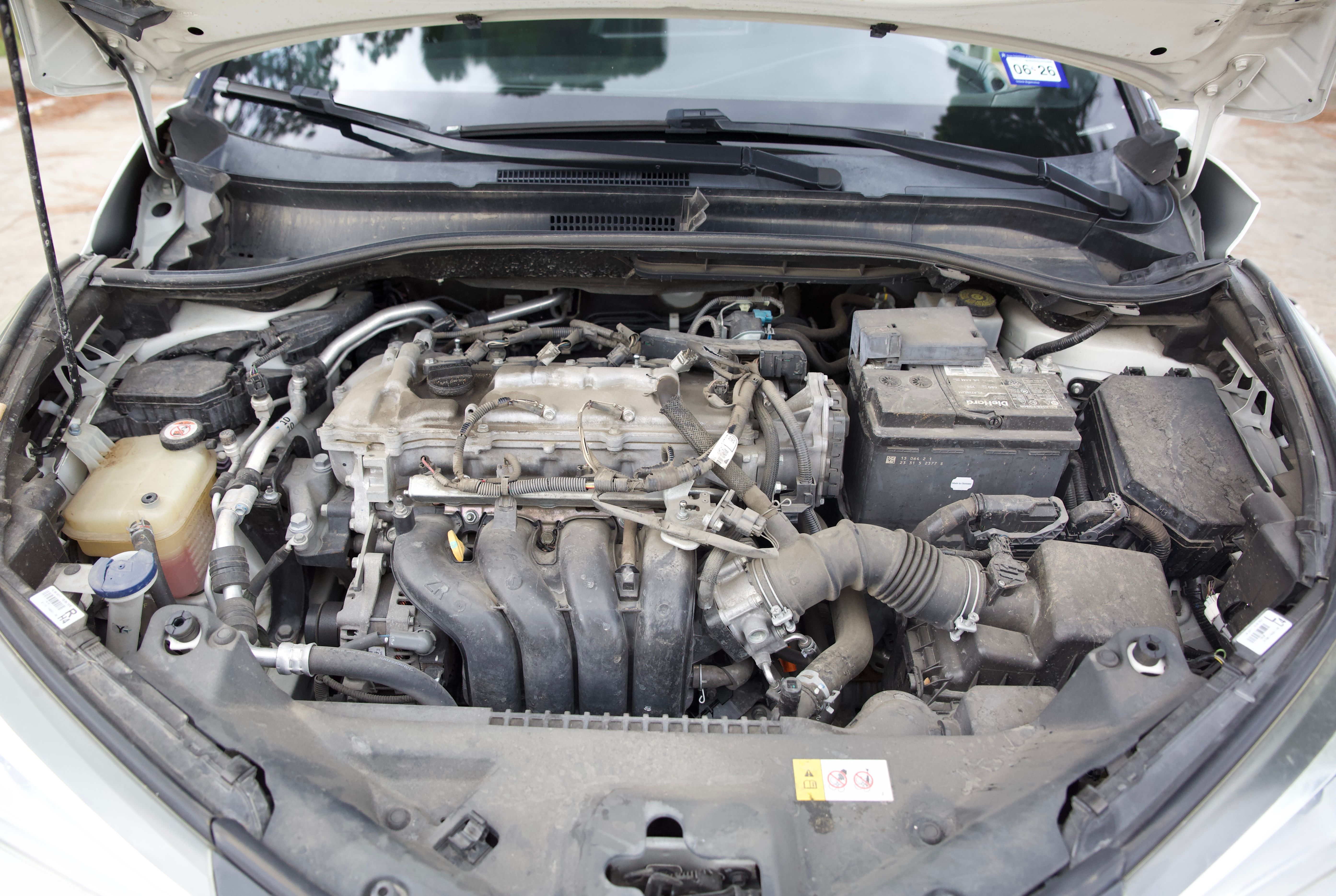 Used 2018 Toyota C-HR XLE FWD image 25