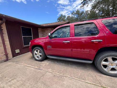 Used 2013 Chevrolet Tahoe LT w/ Texas Edition RWD image 1