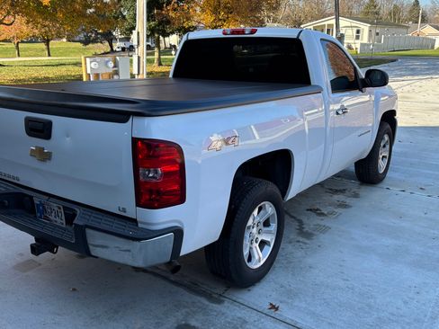 Used 2011 Chevrolet Silverado 1500 W/T w/ LS Package image 5