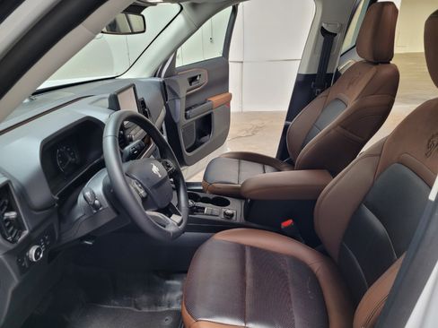 Used 2024 Ford Bronco Sport Badlands w/ Premium Package image 16