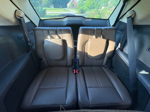 Used 2014 Lincoln MKT AWD w/ Equipment Group 201A image 10