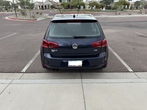 Used 2017 Volkswagen Golf Wolfsburg Edition image 5