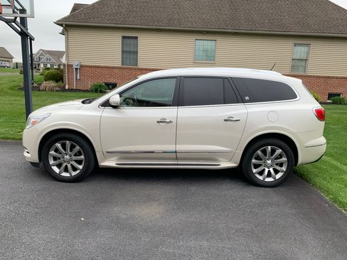 Used 2013 Buick Enclave Premium AWD/4WD image 1
