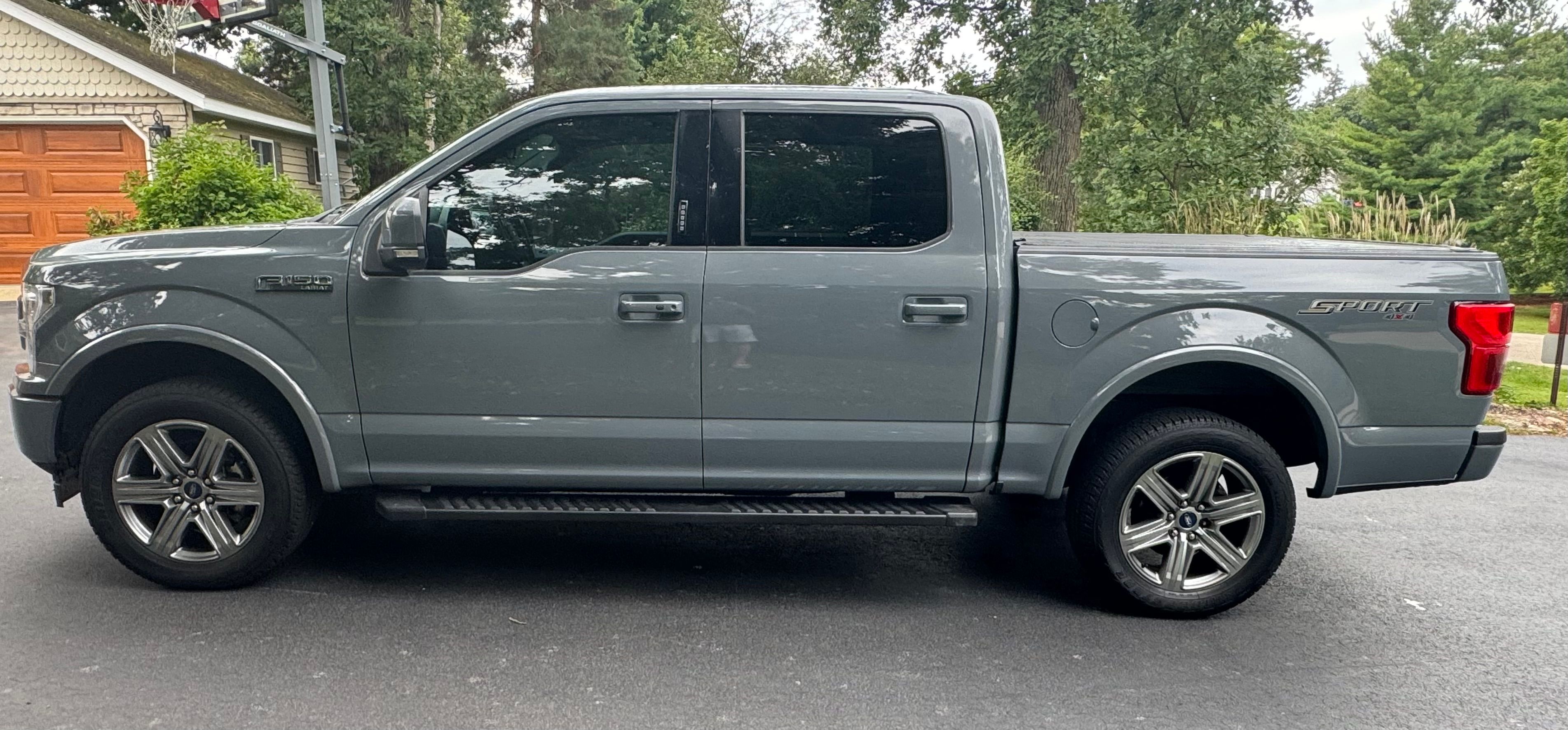 Used 2019 Ford F150 Lariat w/ Equipment Group 502A Luxury AWD/4WD image 6