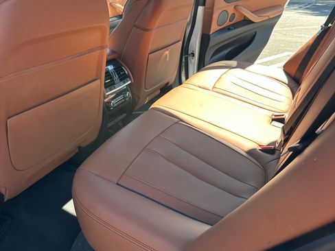 Used 2018 BMW X5 xDrive40e image 21