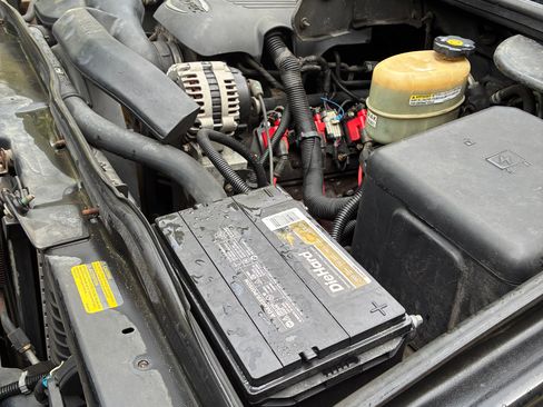 Used 2004 HUMMER H2 AWD/4WD image 6