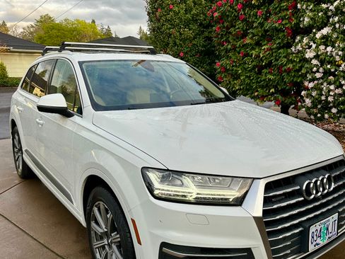 Used 2018 Audi Q7 3.0T Prestige w/ Prestige Package image 10
