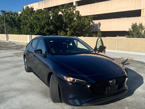 Used 2024 MAZDA MAZDA3 s FWD image 24