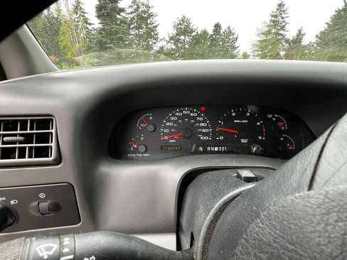 Used 2004 Ford F250 XL AWD/4WD image 9
