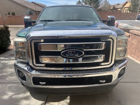 Used 2012 Ford F250 Lariat w/ Chrome Pkg image 1