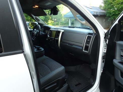 Used 2015 RAM 1500 Big Horn AWD/4WD image 13