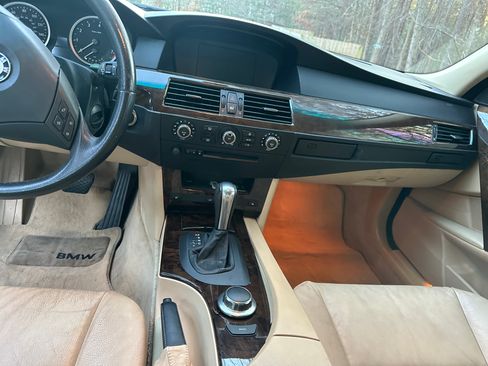 Used 2007 BMW 525i Sedan image 12