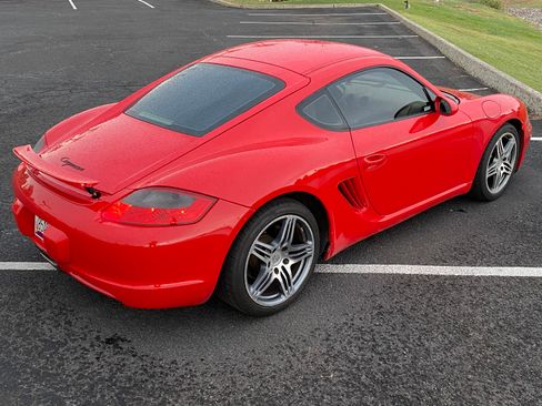 Used 2008 Porsche Cayman image 2