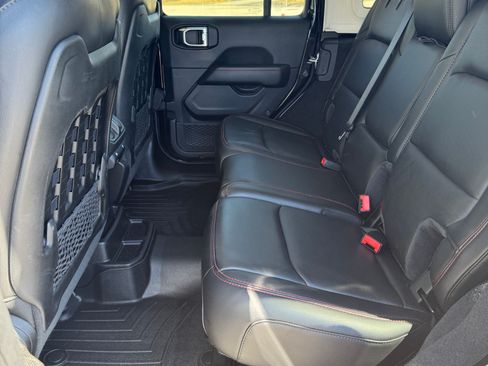 Used 2021 Jeep Wrangler Unlimited Rubicon w/ LED Lighting Group image 13