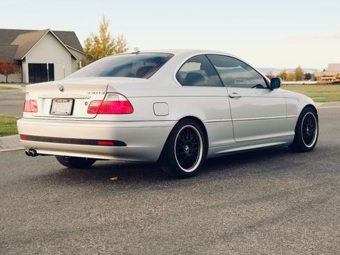 Used 2004 BMW 330Ci 330Ci Coupe 2D image 6