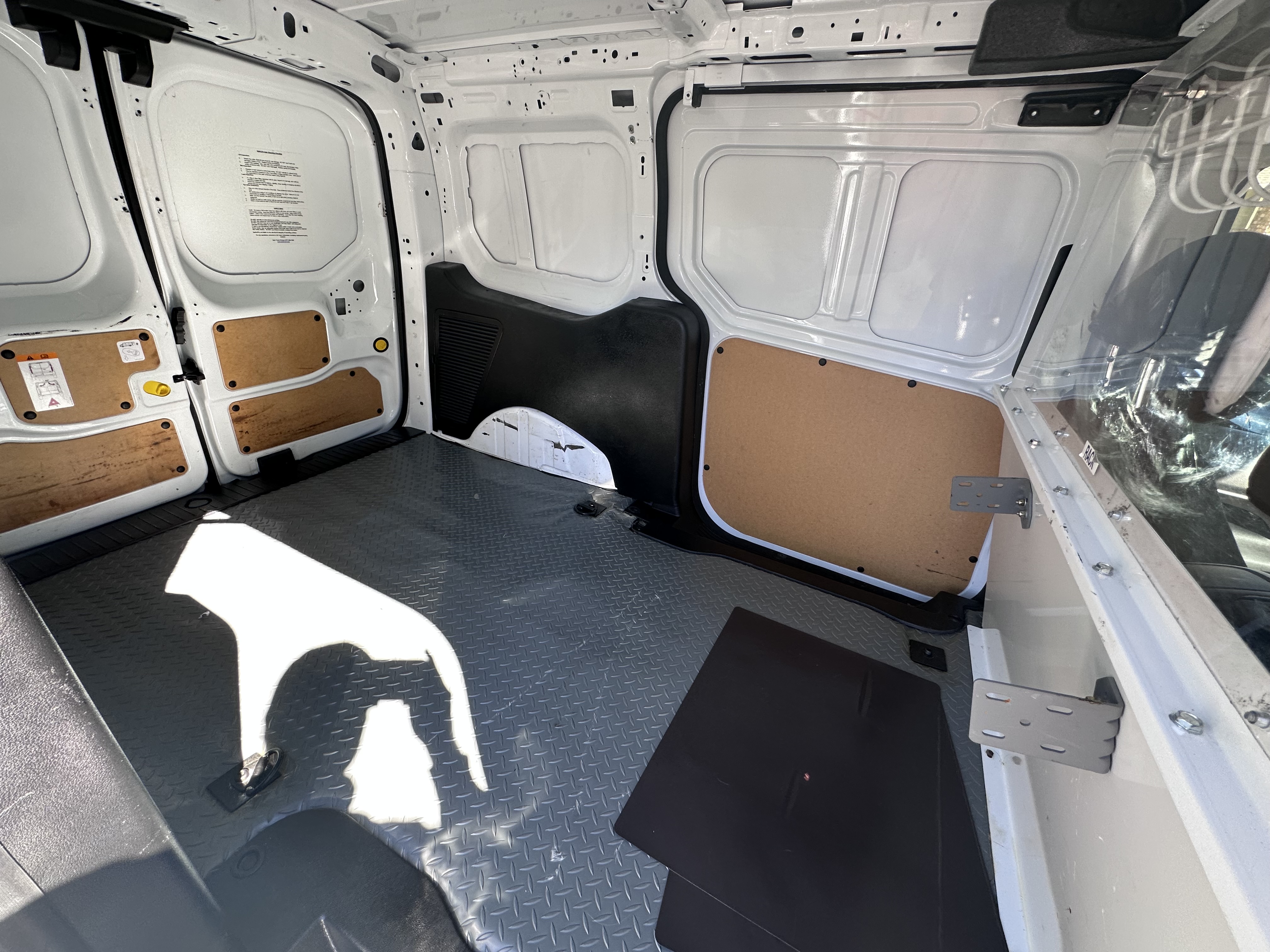 Used 2021 Ford Transit Connect XL FWD image 11