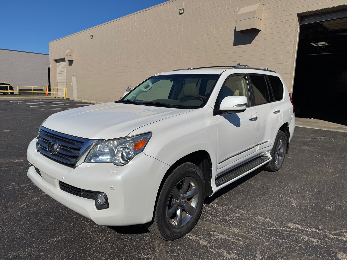Used 2012 Lexus GX 460 Premium AWD/4WD image 5