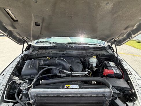 Used 2013 RAM 1500 Express image 13