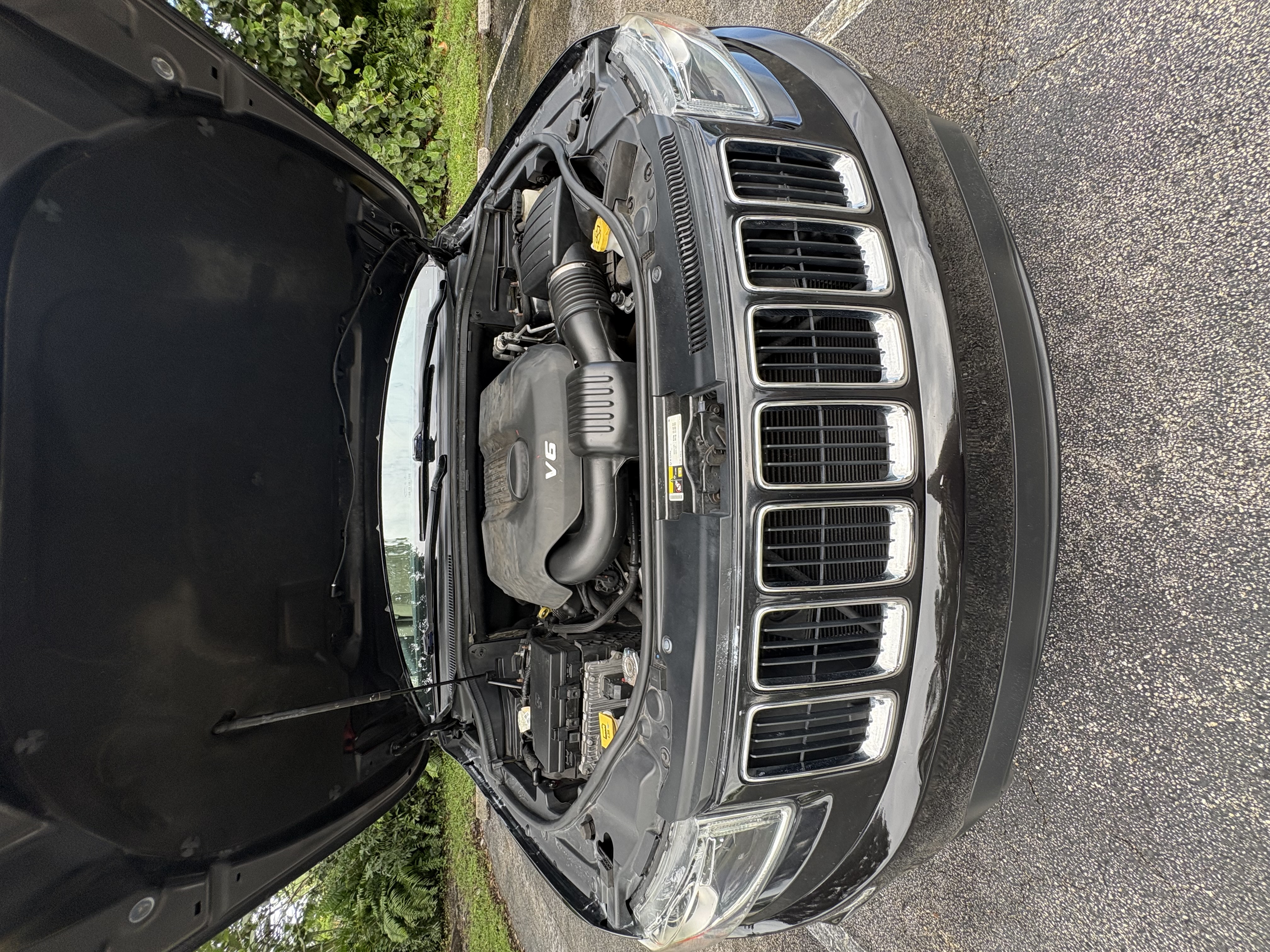 Used 2014 Jeep Grand Cherokee Laredo w/ Trailer Tow Group IV RWD image 19