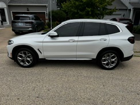 Used 2023 BMW X3 xDrive30i w/ Premium Package AWD/4WD image 1
