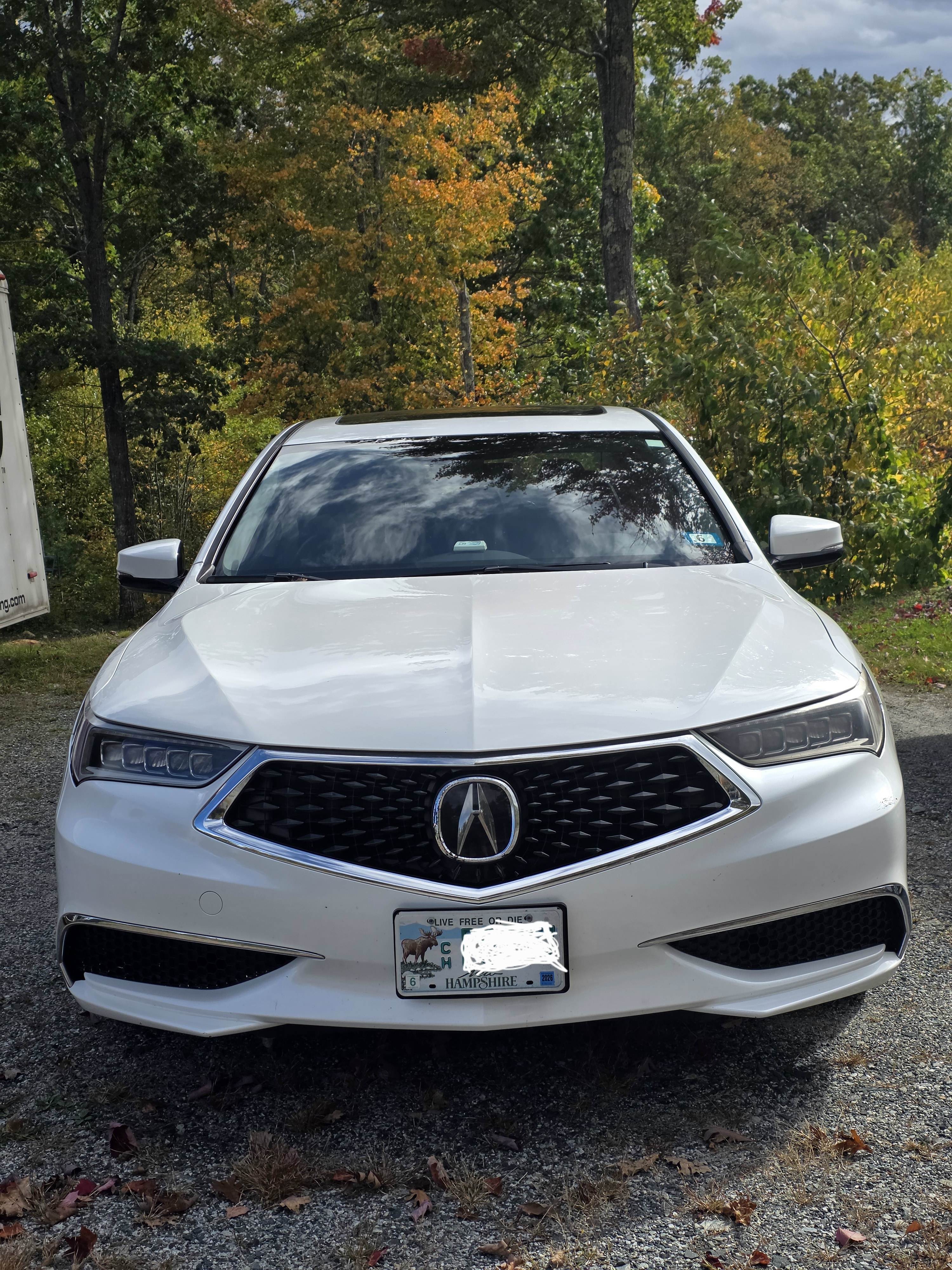 Used 2018 Acura TLX V6 FWD image 1