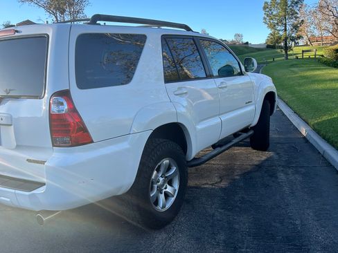 Used 2007 Toyota 4Runner Sport image 4