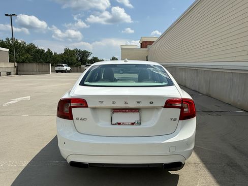 Used 2015 Volvo S60 T5 Premier FWD image 4